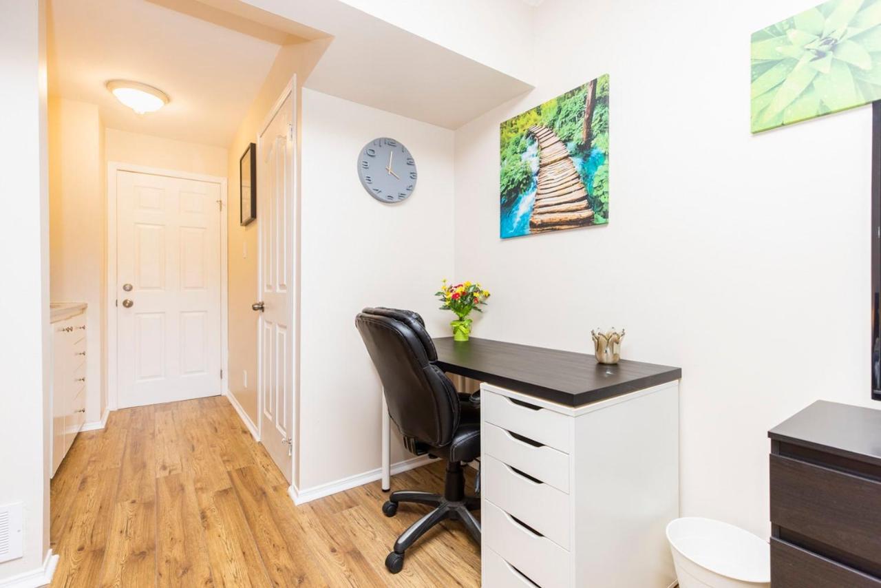 Modern Studio W King Bed - Central Ottawa Exterior photo